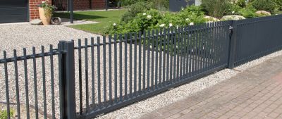 Scalloped Fence Installation